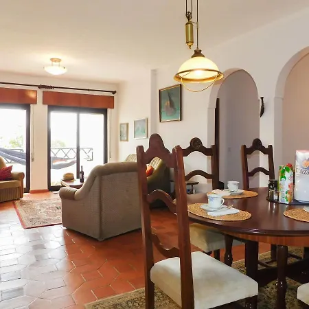 Apartment Coelho *